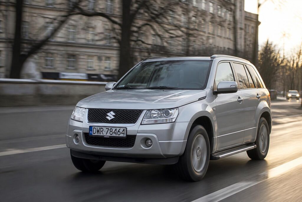 Suzuki Grand Vitara importado consumo gasolina E32